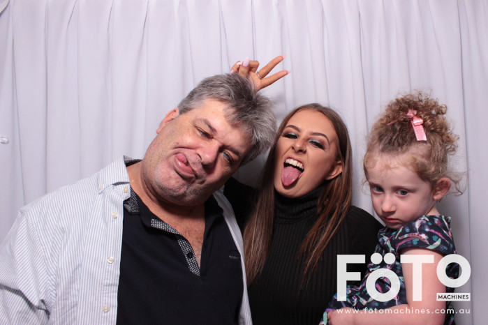 Billy's 21st | View more photos from the event at gallery.fotomachines.com.au/u/FOTOMachines/Billys-21st